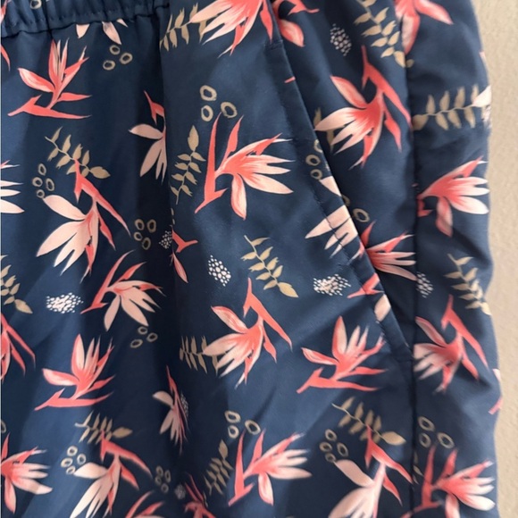 Magellan Outdoors Athletic Shorts Blue and Pink Floral  Design - Picture 4 of 8